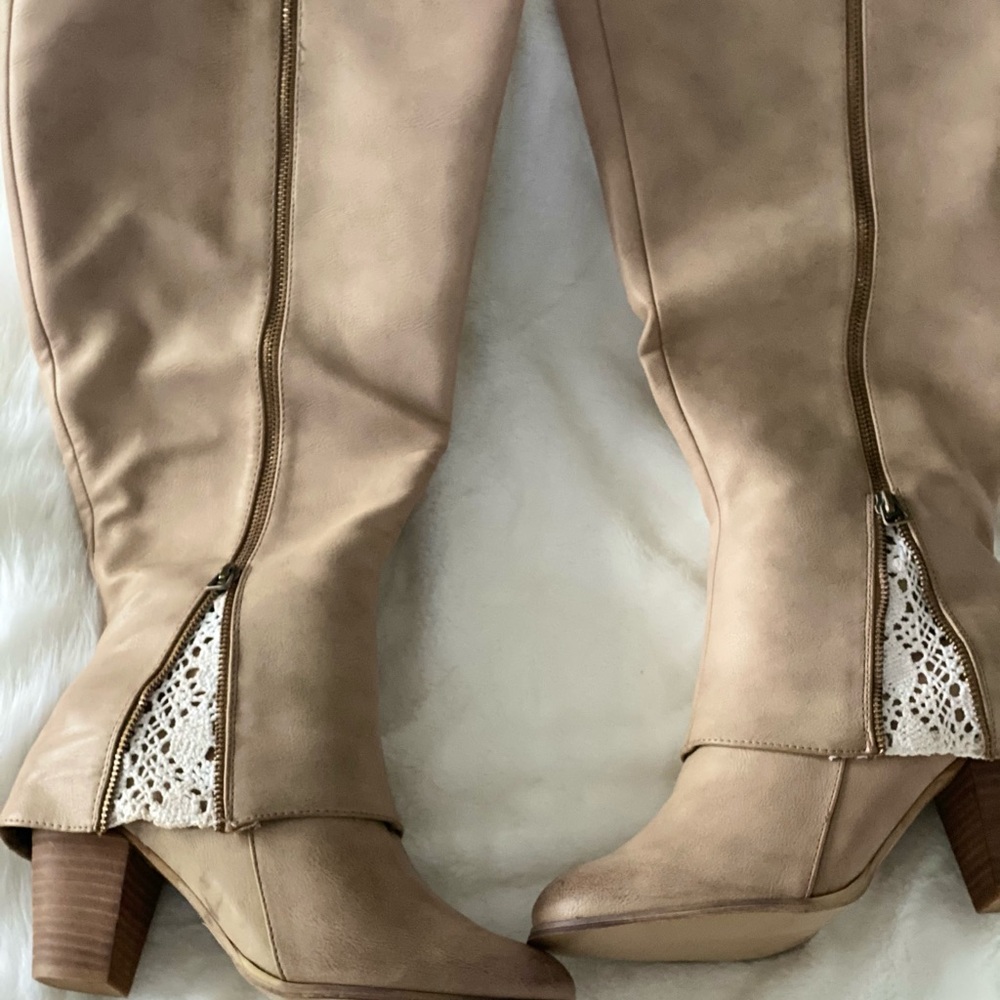 Brand New tall boots plus size for calf’s.